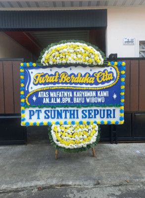 Papan Bunga Duka di Bilalang