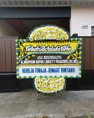 Papan Bunga Duka di Bilalang