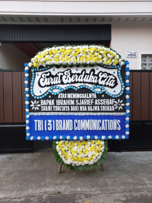 Papan Bunga Duka di Bilalang